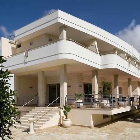 圣伊西多罗 Residenza Del Mare酒店 外观 照片